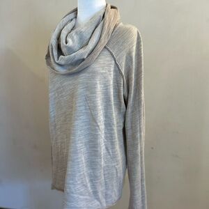 Free People Women's Cream Cocoon Cowl Pullover top